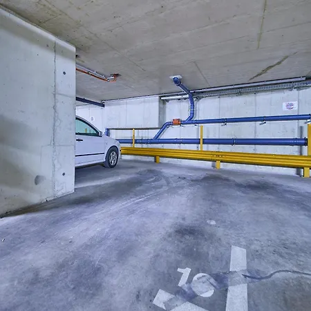 Grazer & Free Parking Apartament *