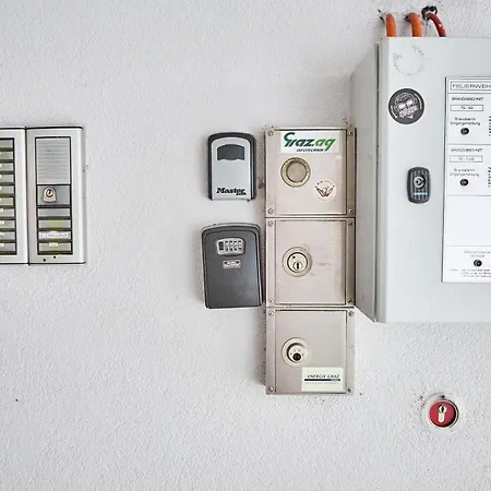 Grazer & Free Parking グラーツ